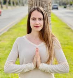 Mindfully Navigating Uncertainty w/ Amy Van Daele - Thursday, 12/2 @ 12:30pm (PST)